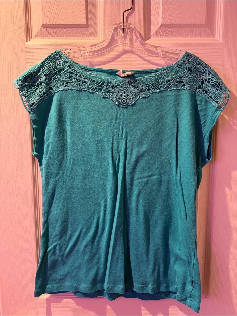 Women's Teal Lace Yoke Cap Sleeve Top